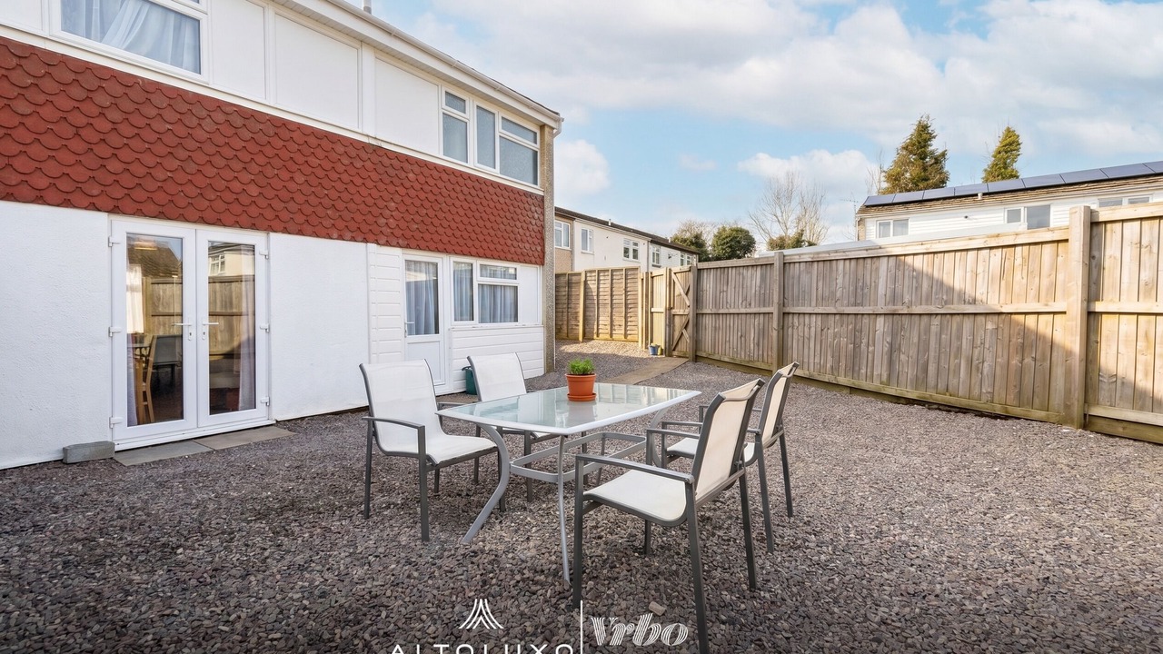Photo of Outdoor in Little Stoke