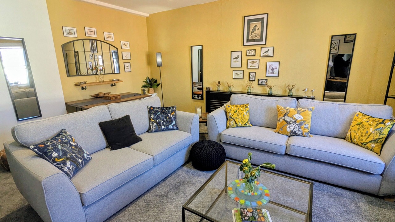 Photo of Livingroom in Cirencester