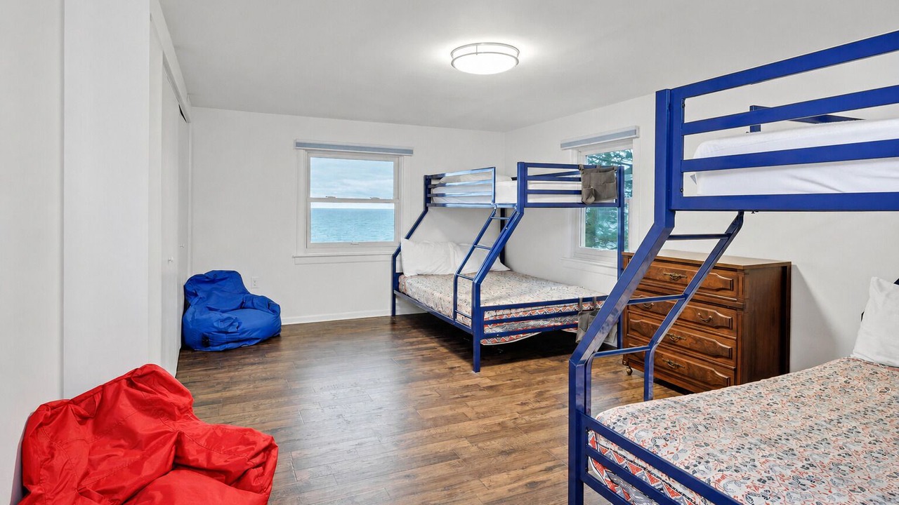 Photo of Bedroom in Riverside