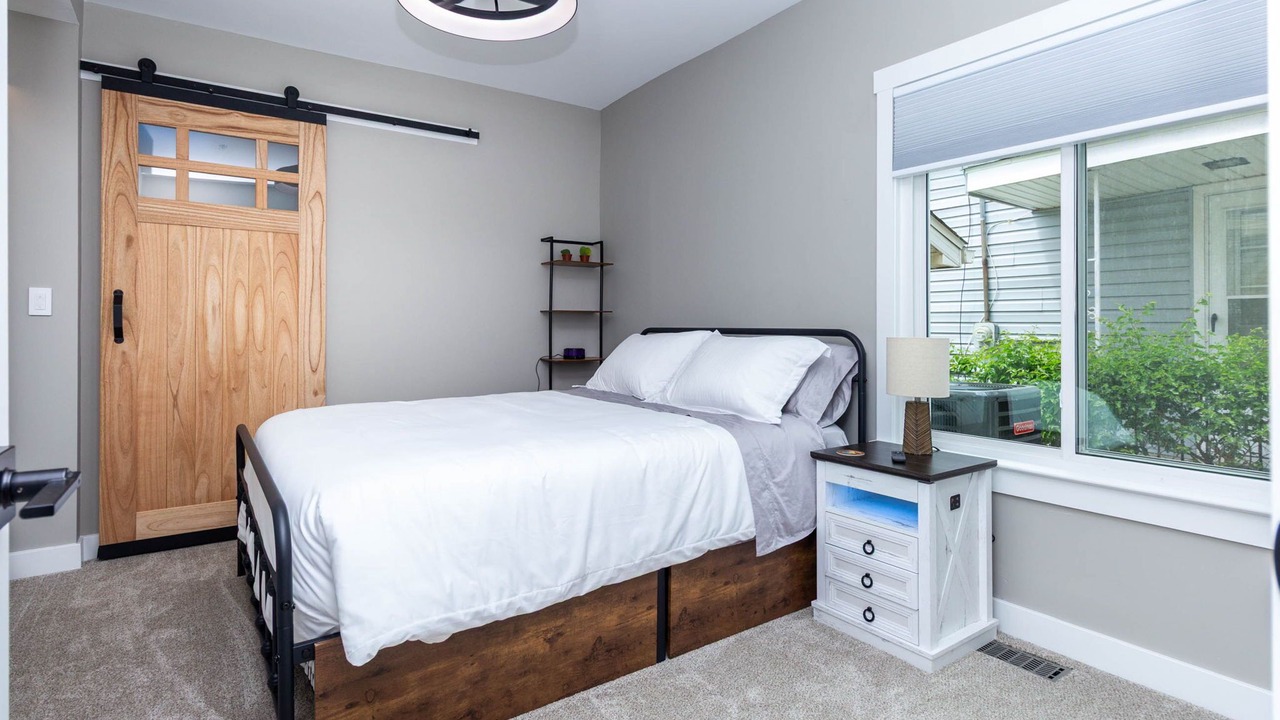 Photo of Bedroom in Wayne County