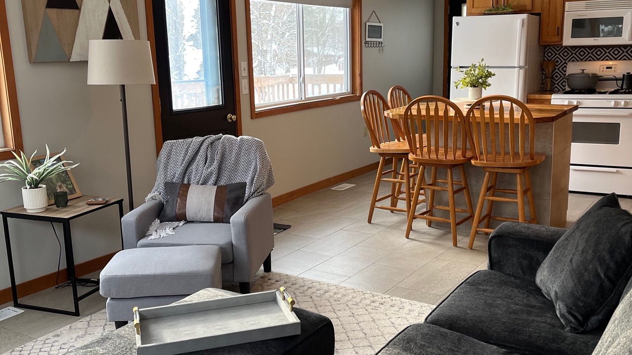 Photo of Livingroom in Branch