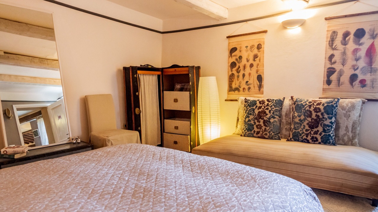 Photo of Bedroom in Ravi