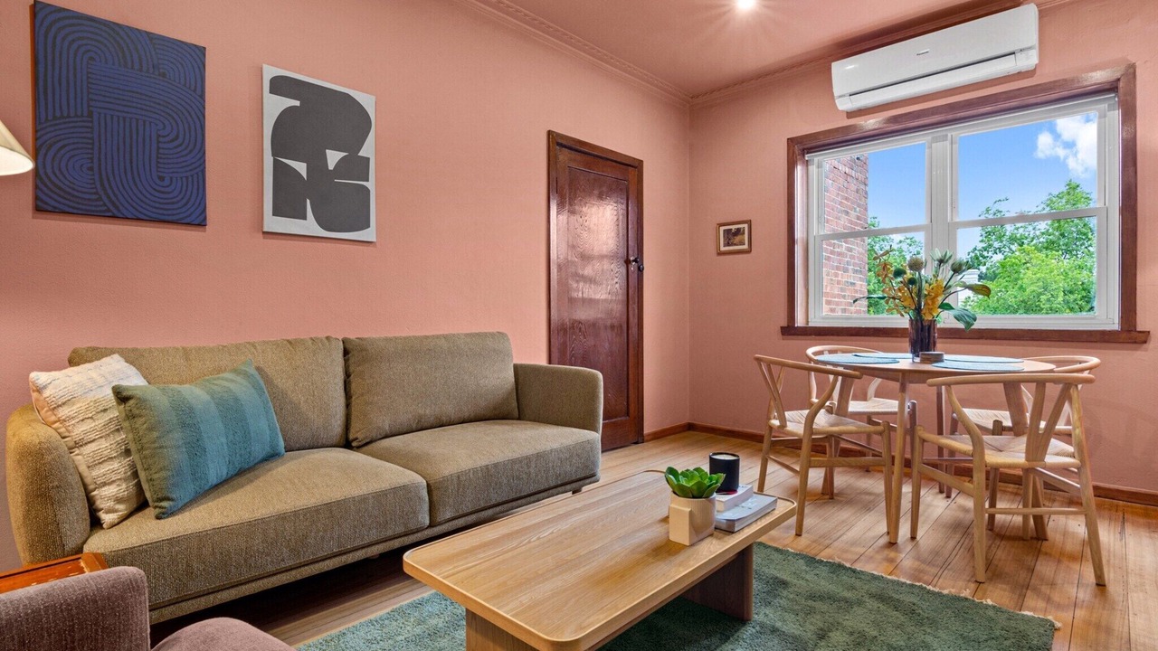 Photo of Livingroom in East Melbourne