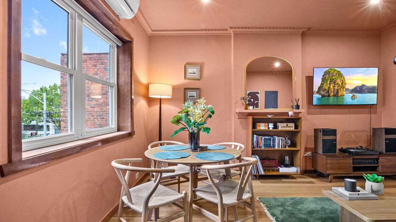 Photo of Livingroom in East Melbourne