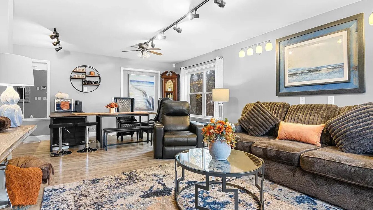 Photo of Livingroom in Elk Rapids