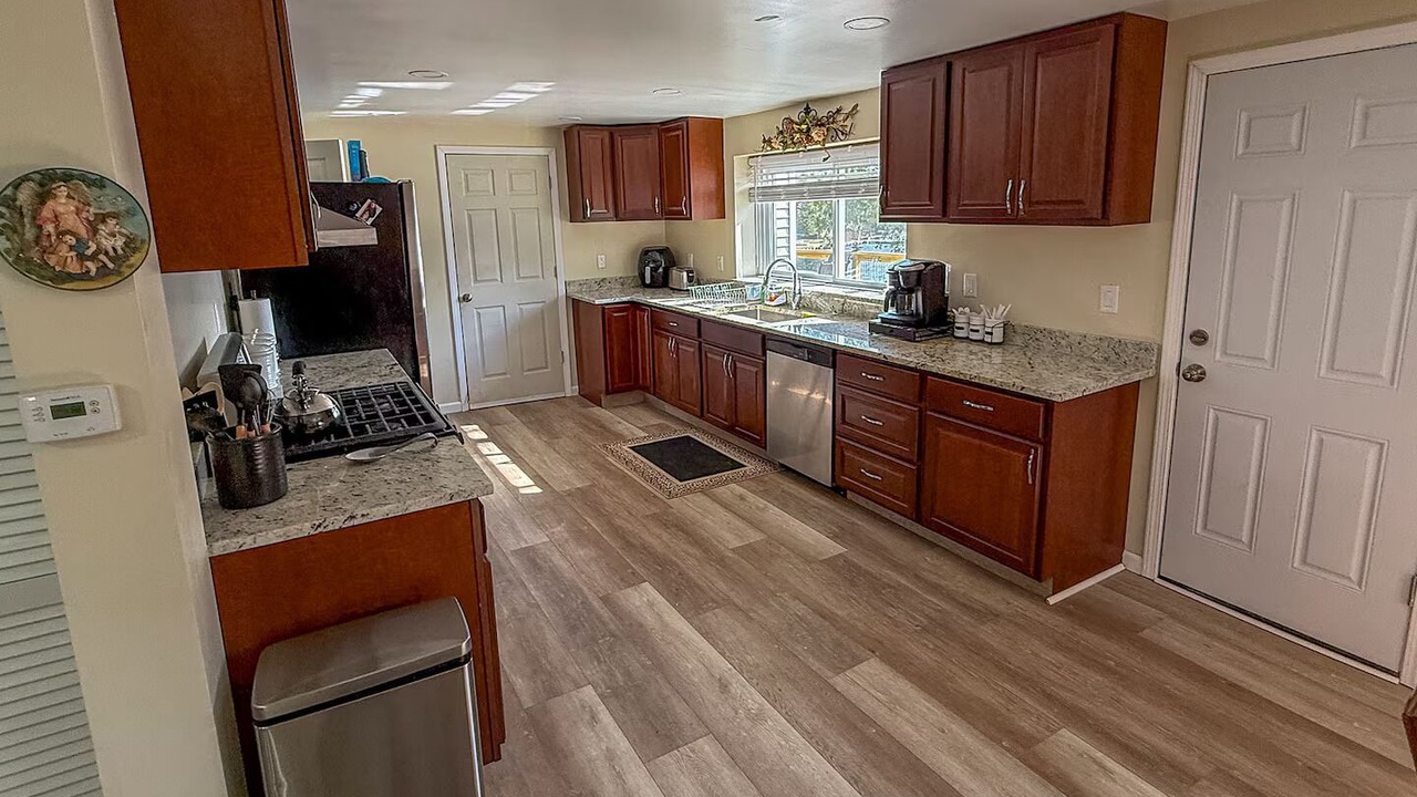 Photo of Kitchen in Barnes Lake-Millers Lake