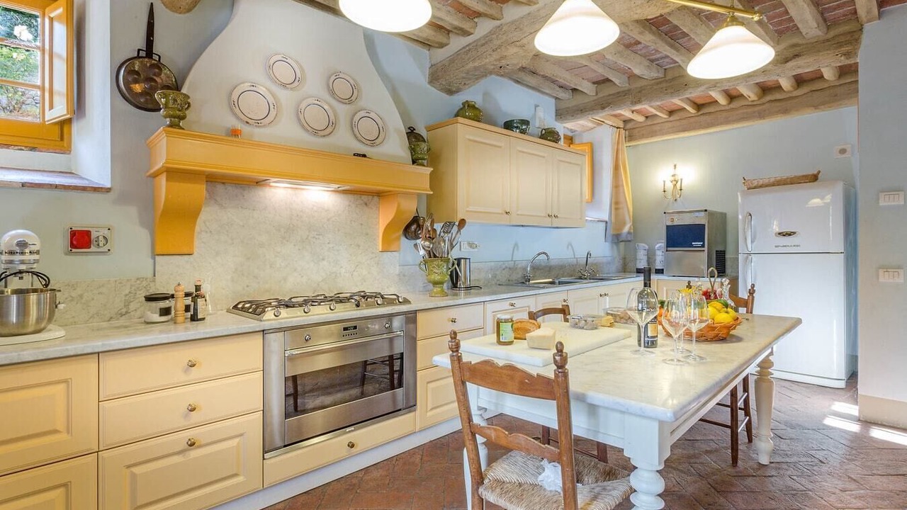 Photo of Kitchen in Guamo