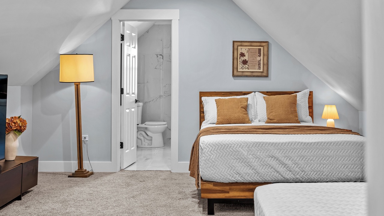 Photo of Bedroom in South Shore