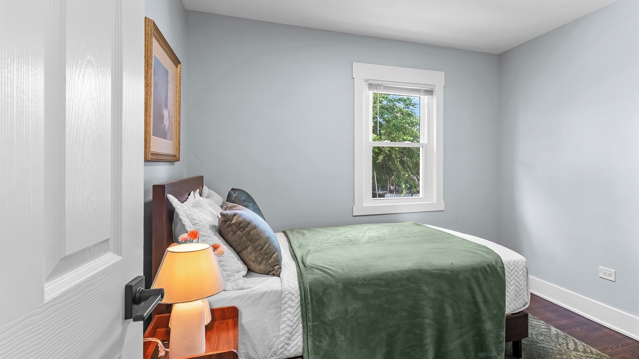 Photo of Bedroom in South Shore