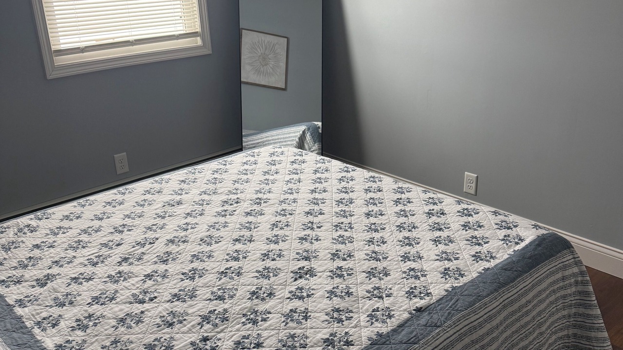 Photo of Bedroom in South Range