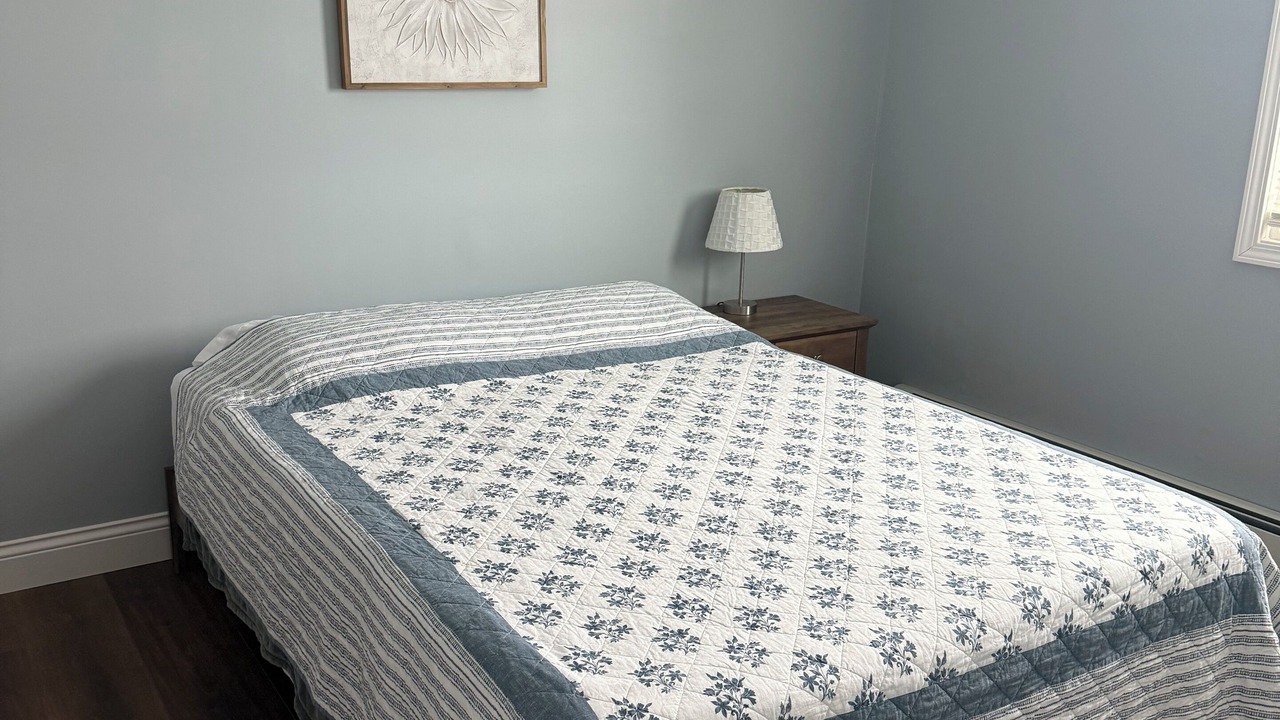 Photo of Bedroom in South Range