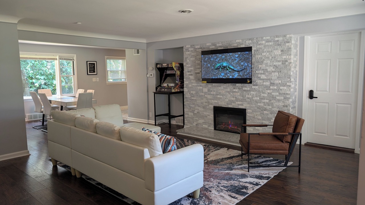 Photo of Livingroom in Romulus