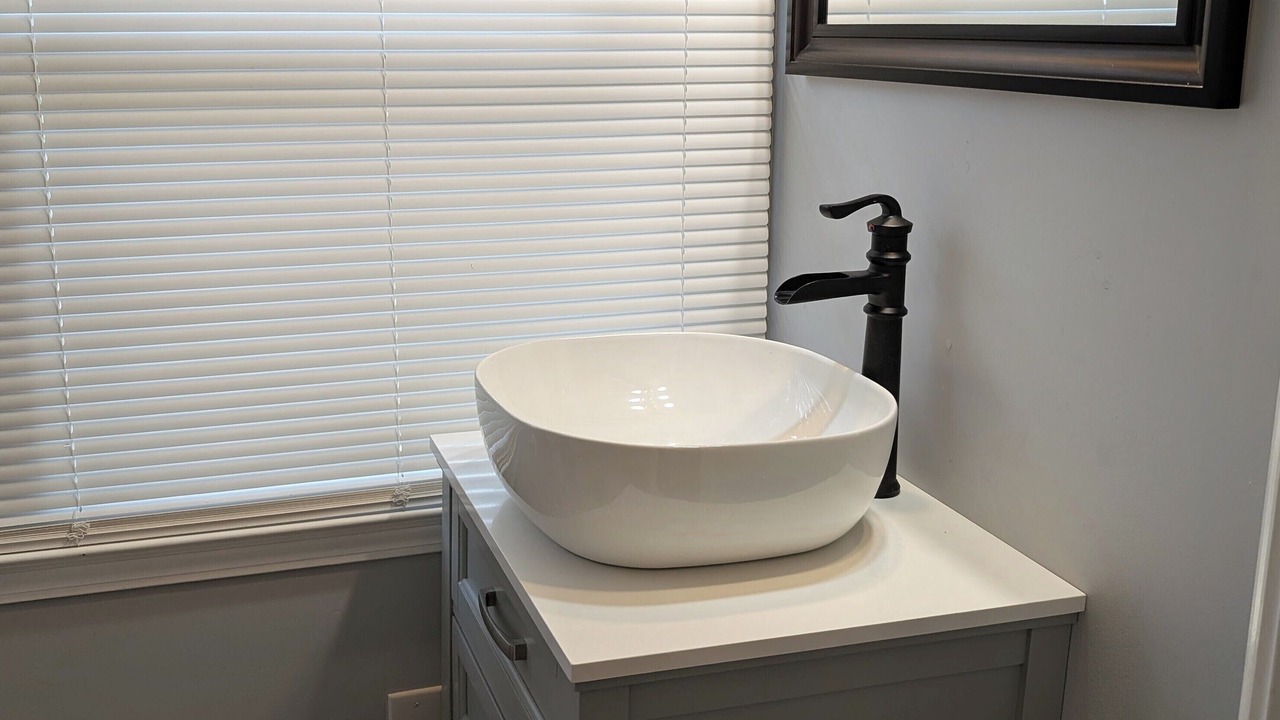 Photo of Bathroom in Romulus