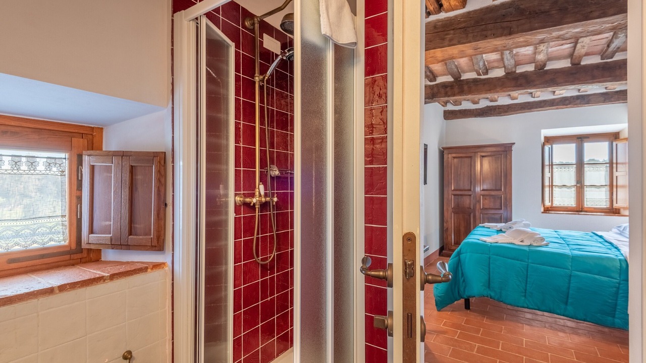 Photo of Bathroom in Simignano