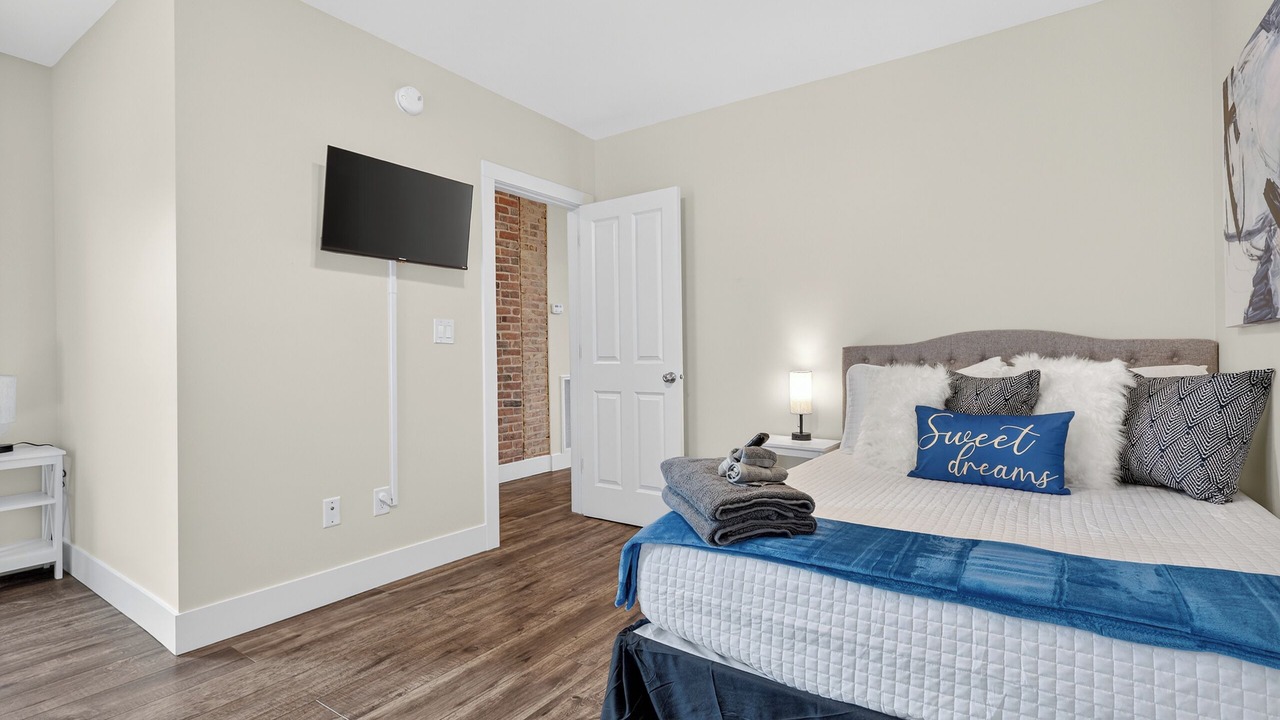 Photo of Bedroom in Michigan City