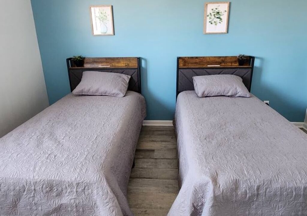 Photo of Bedroom in Oak Harbor