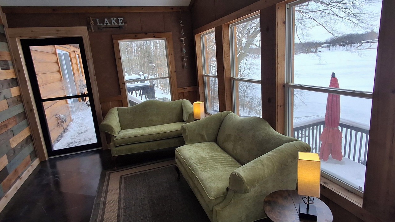Photo of Livingroom in Vandalia