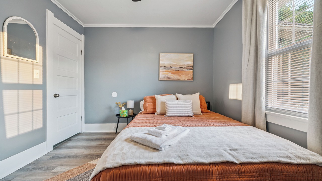 Photo of Bedroom in Rossford