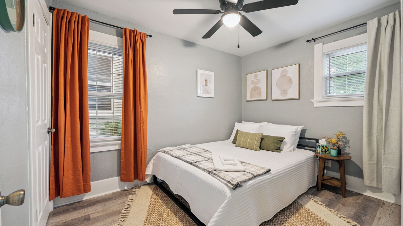 Photo of Bedroom in Rossford