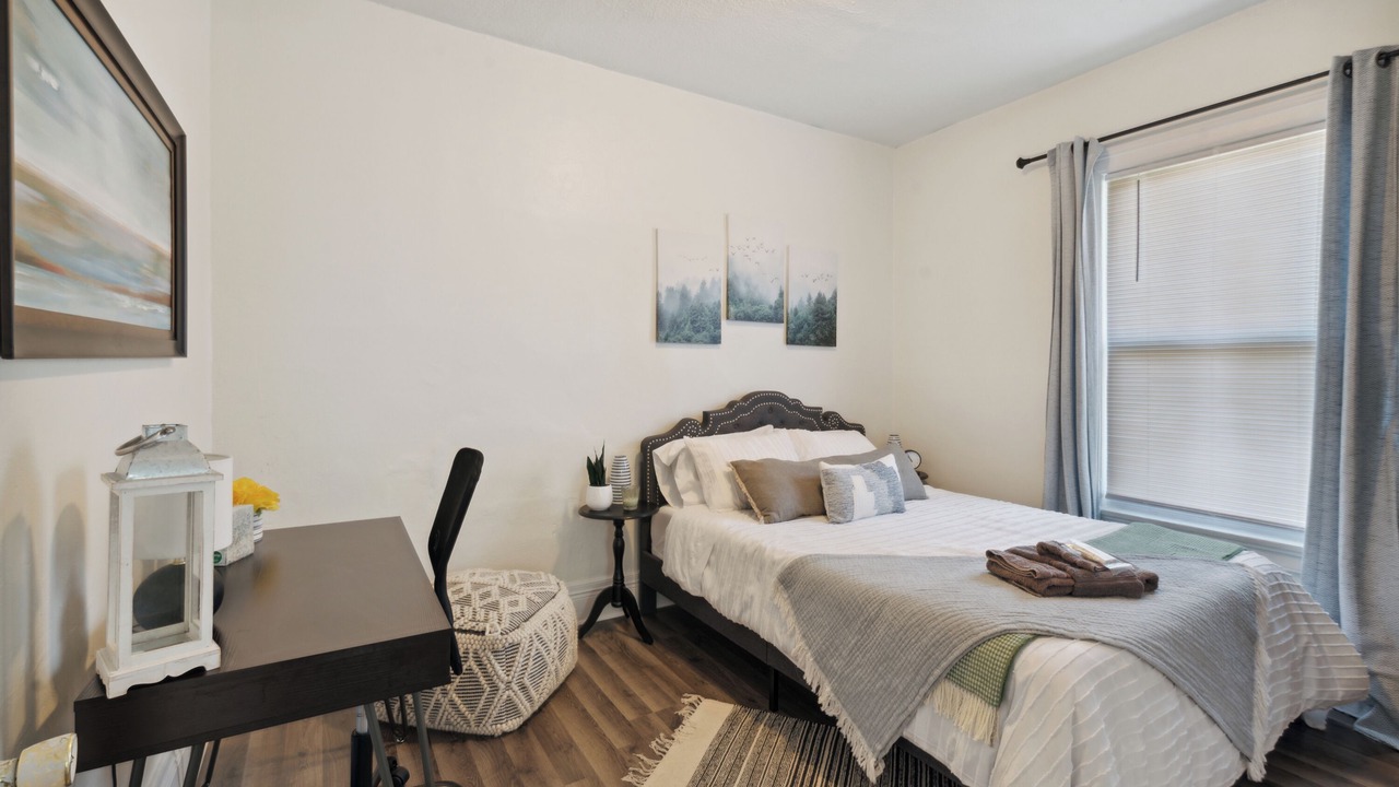 Photo of Bedroom in Rossford