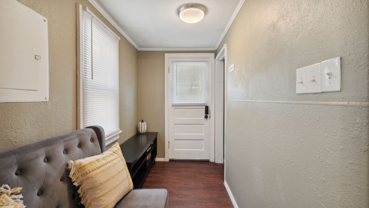 Photo of Livingroom in Rossford