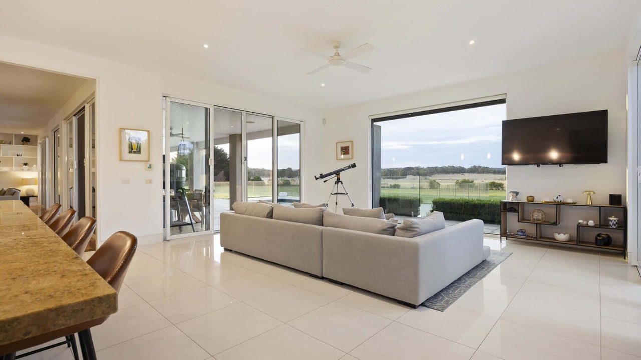 Photo of Livingroom in Balnarring Beach