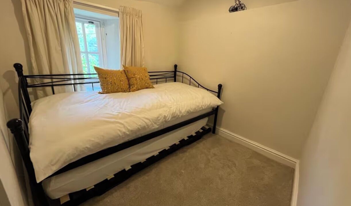 Photo of Bedroom in Northleach
