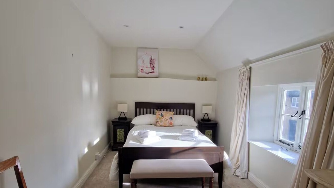 Photo of Bedroom in Northleach