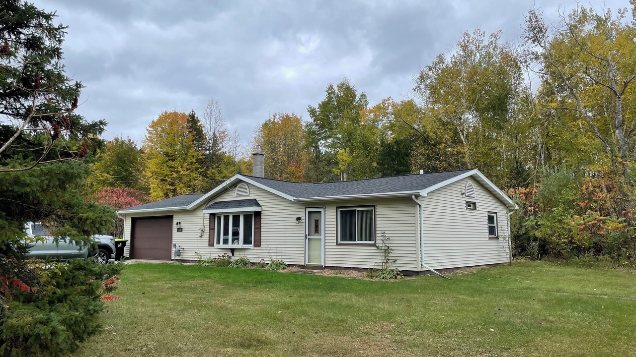 Photo of Outdoor in Wauksaukee
