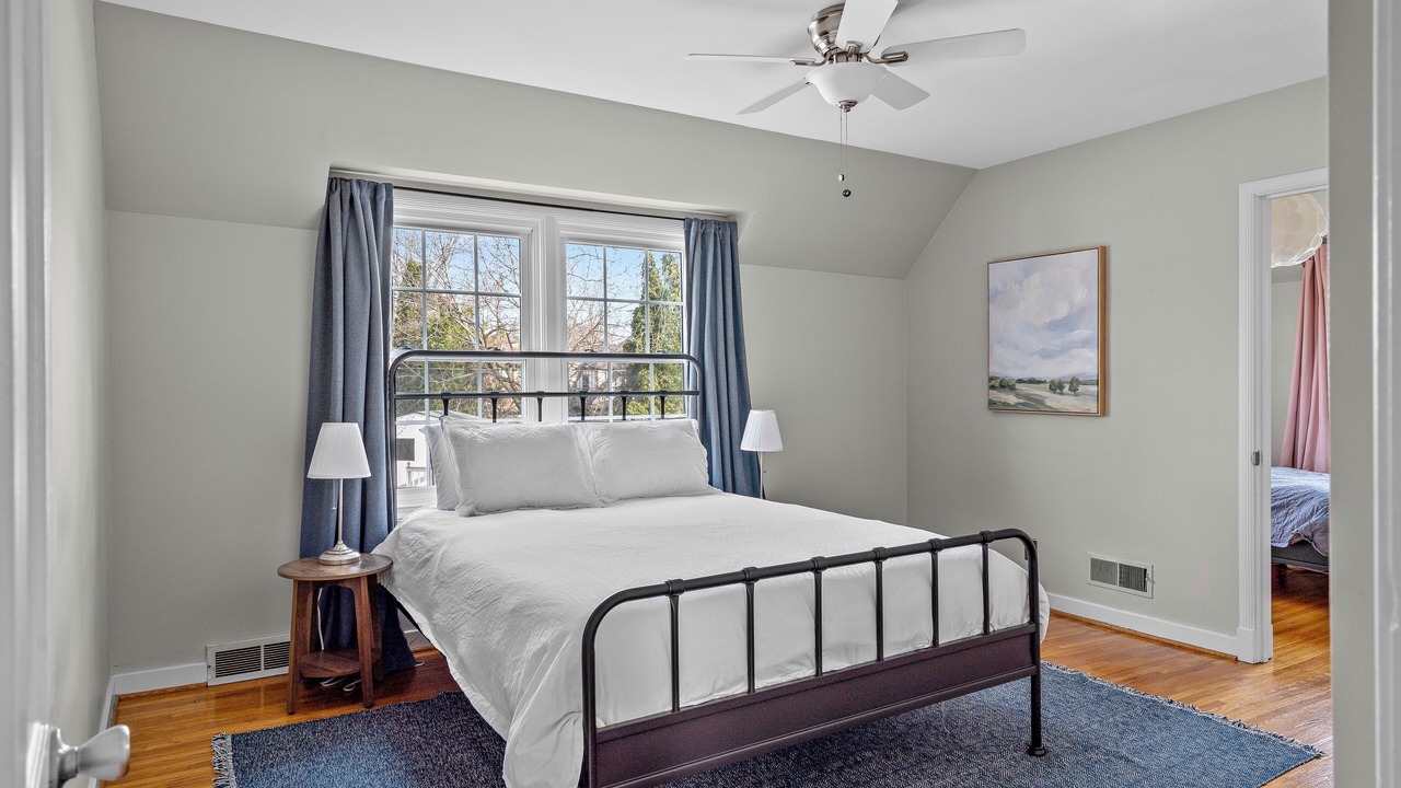 Photo of Bedroom in Ottawa Hills