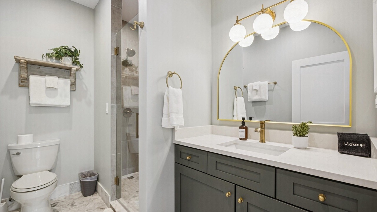Photo of Bathroom in La Grange