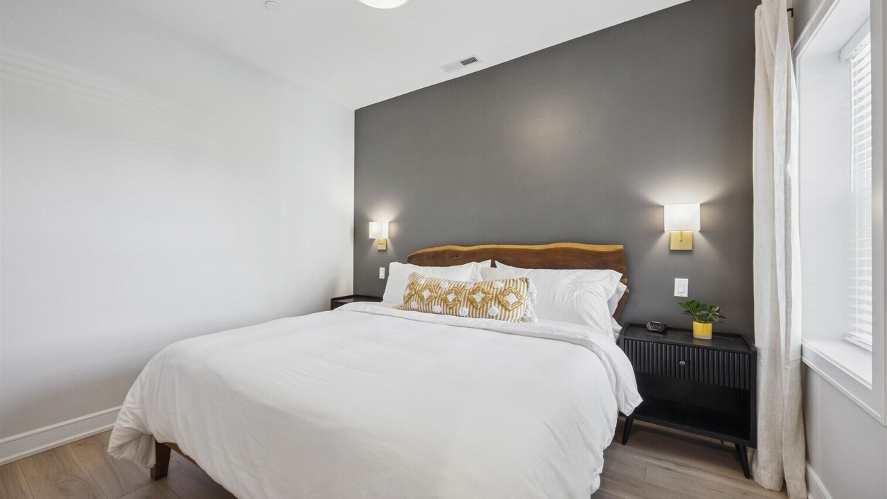 Photo of Bedroom in La Grange