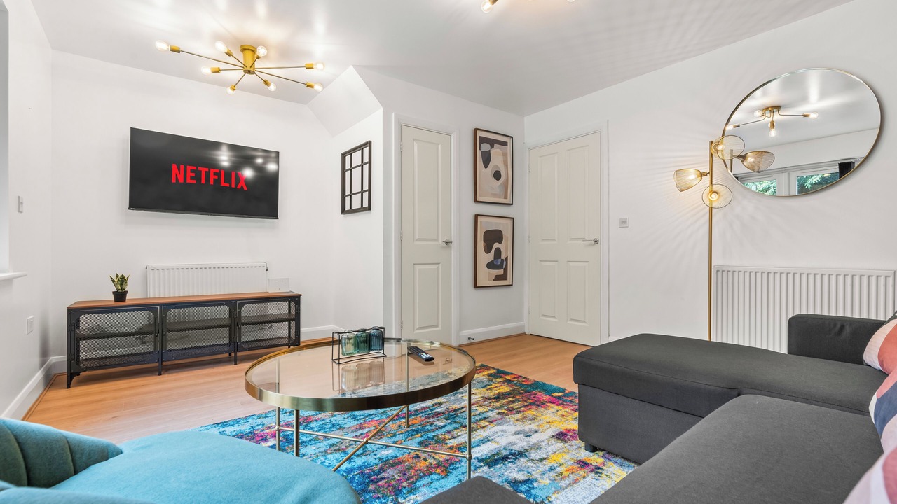 Photo of Livingroom in Brierley Hill