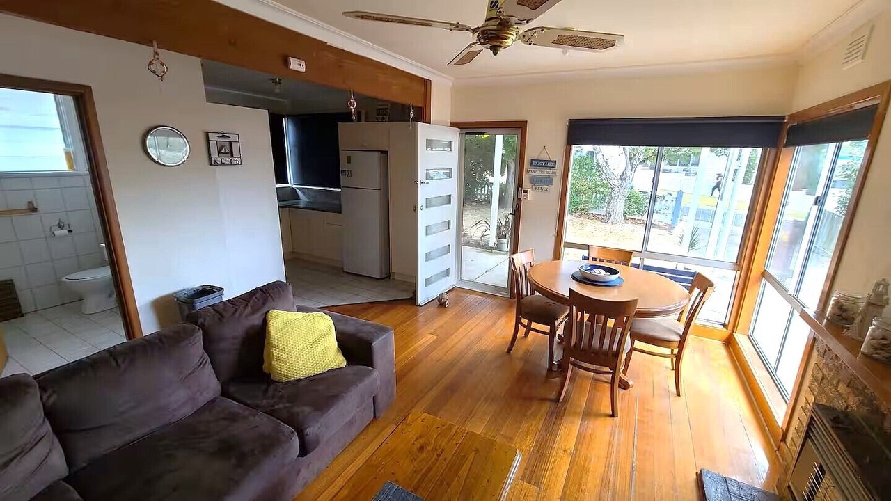 Photo of Livingroom in Rosebud