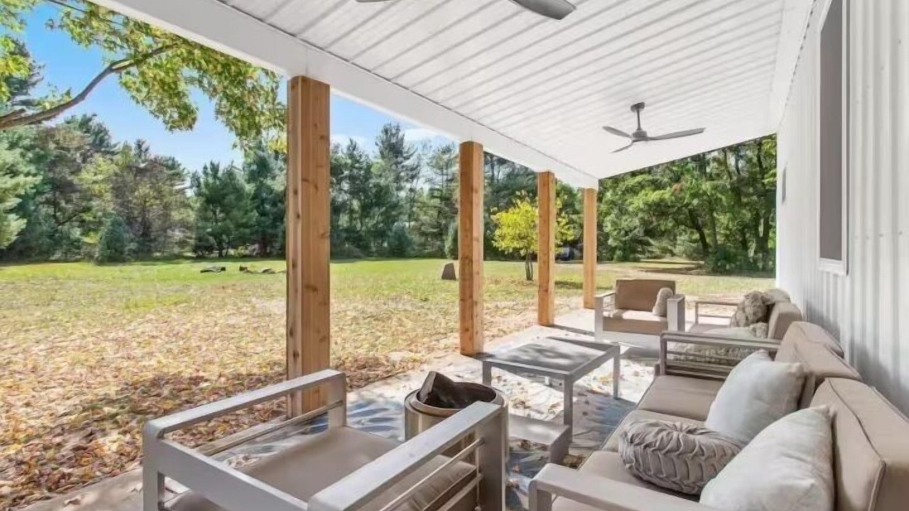 Photo of Patio Balcony in Croton Township