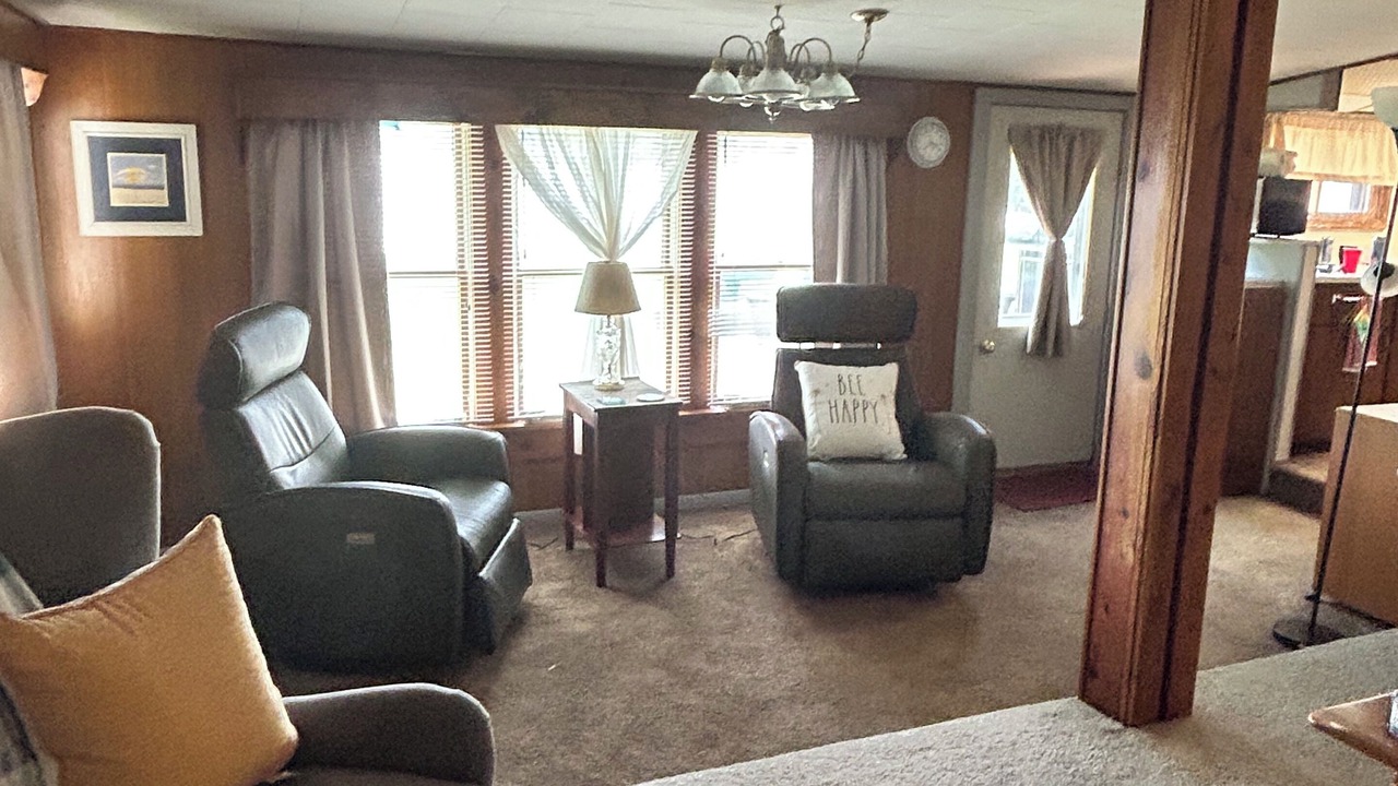 Photo of Livingroom in Lake Odessa