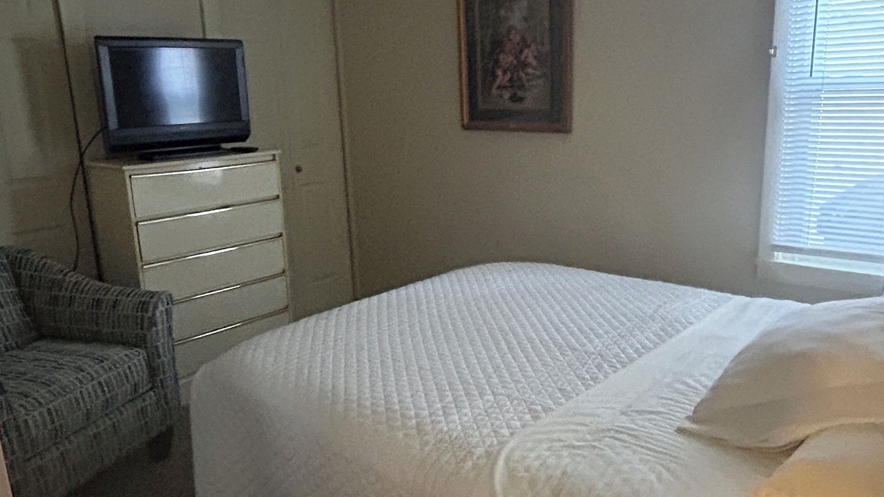 Photo of Bedroom in Lake Odessa