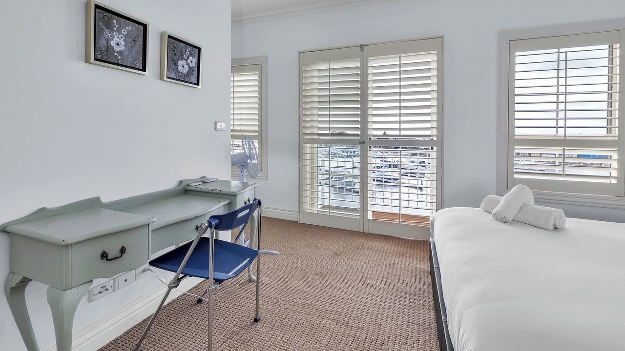 Photo of Bedroom in Patterson Lakes