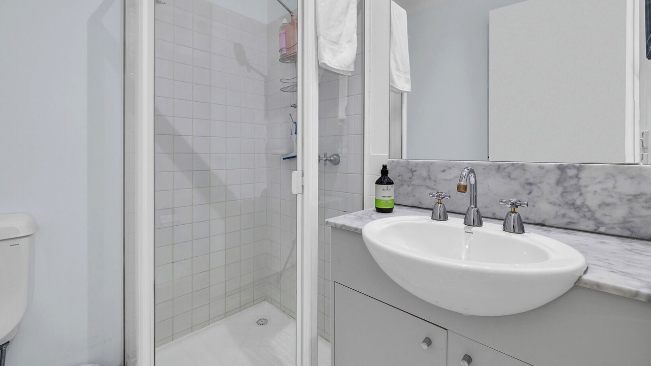 Photo of Bathroom in Patterson Lakes
