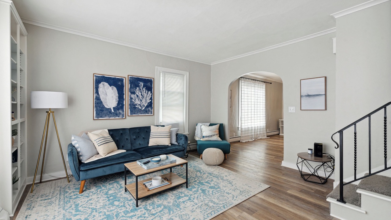 Photo of Livingroom in Maumee