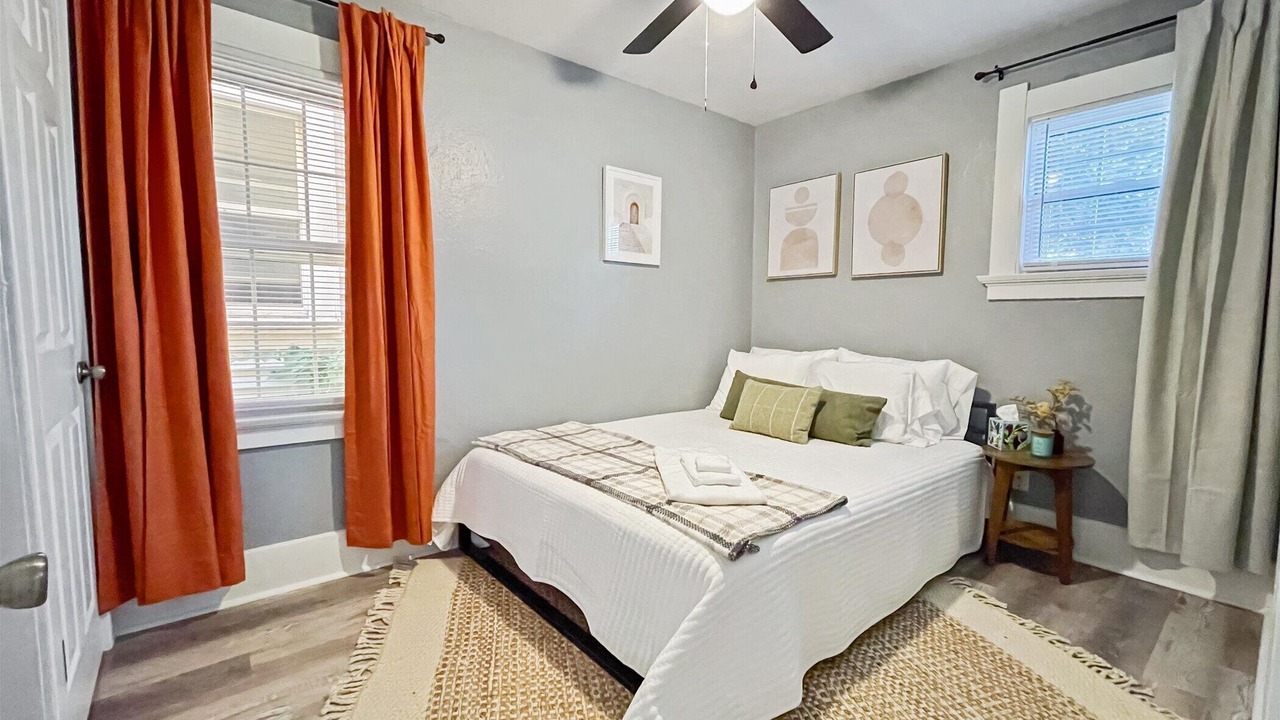 Photo of Bedroom in Rossford