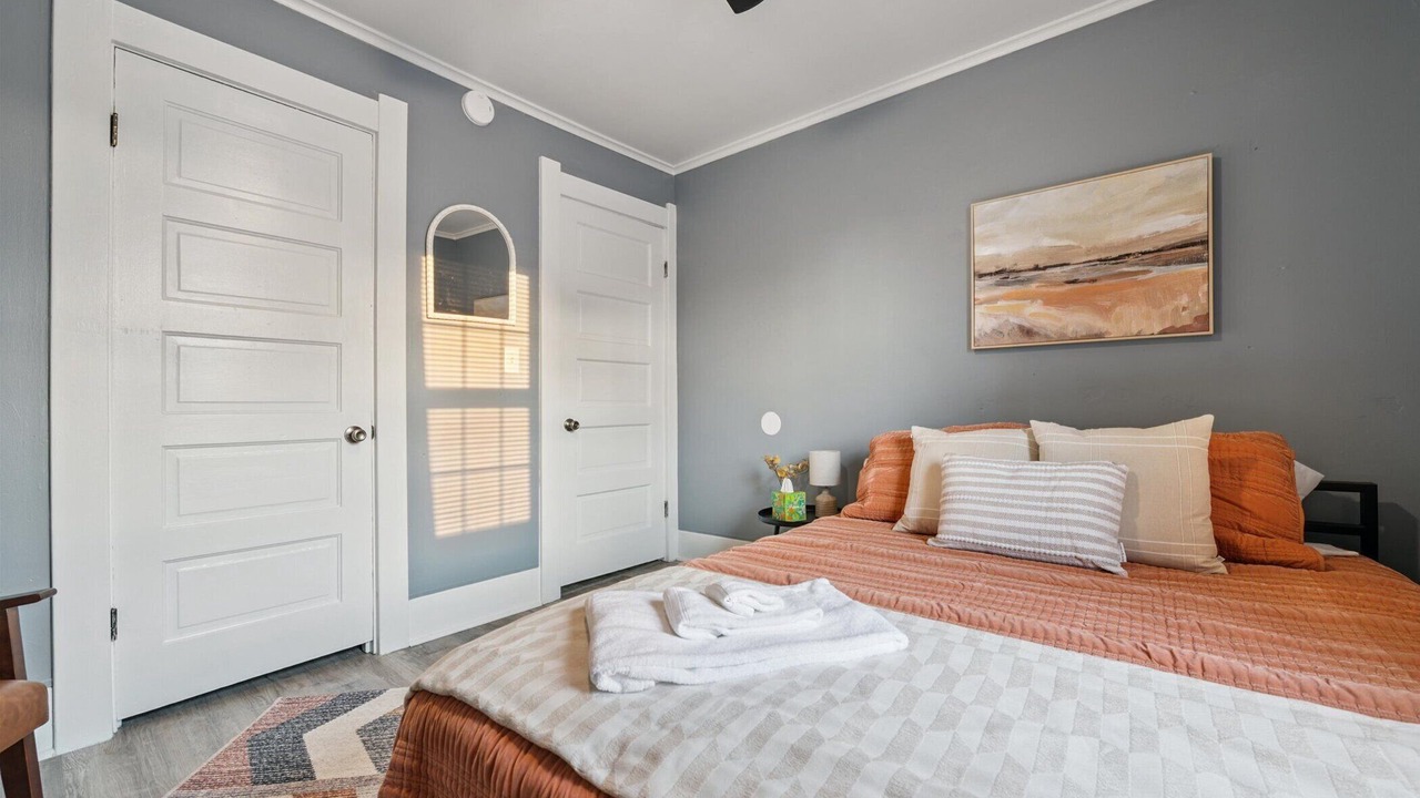 Photo of Bedroom in Rossford