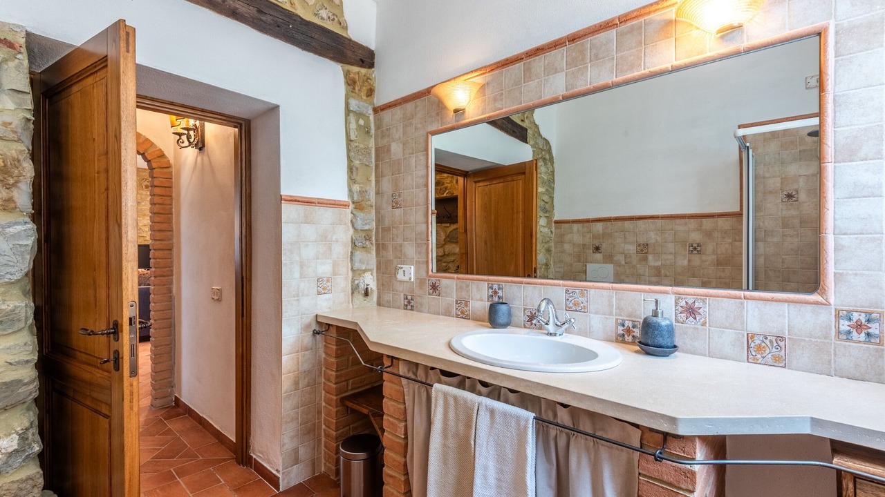Photo of Bathroom in Montieri