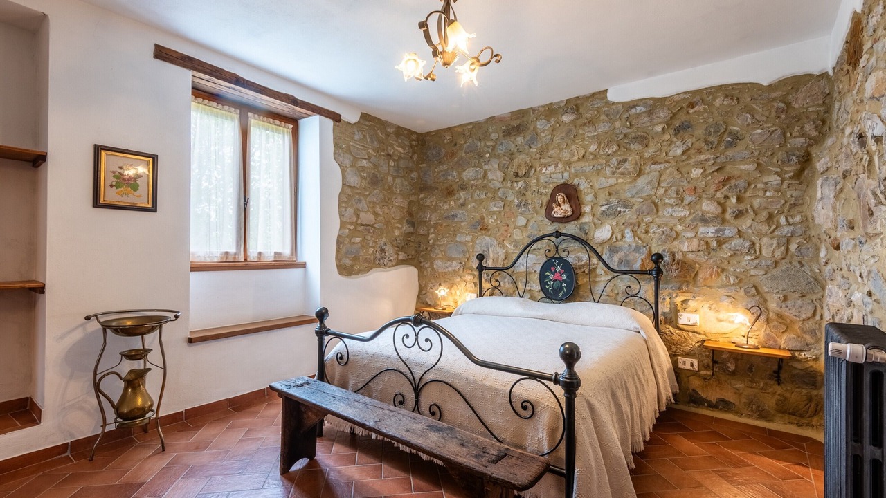 Photo of Bedroom in Montieri