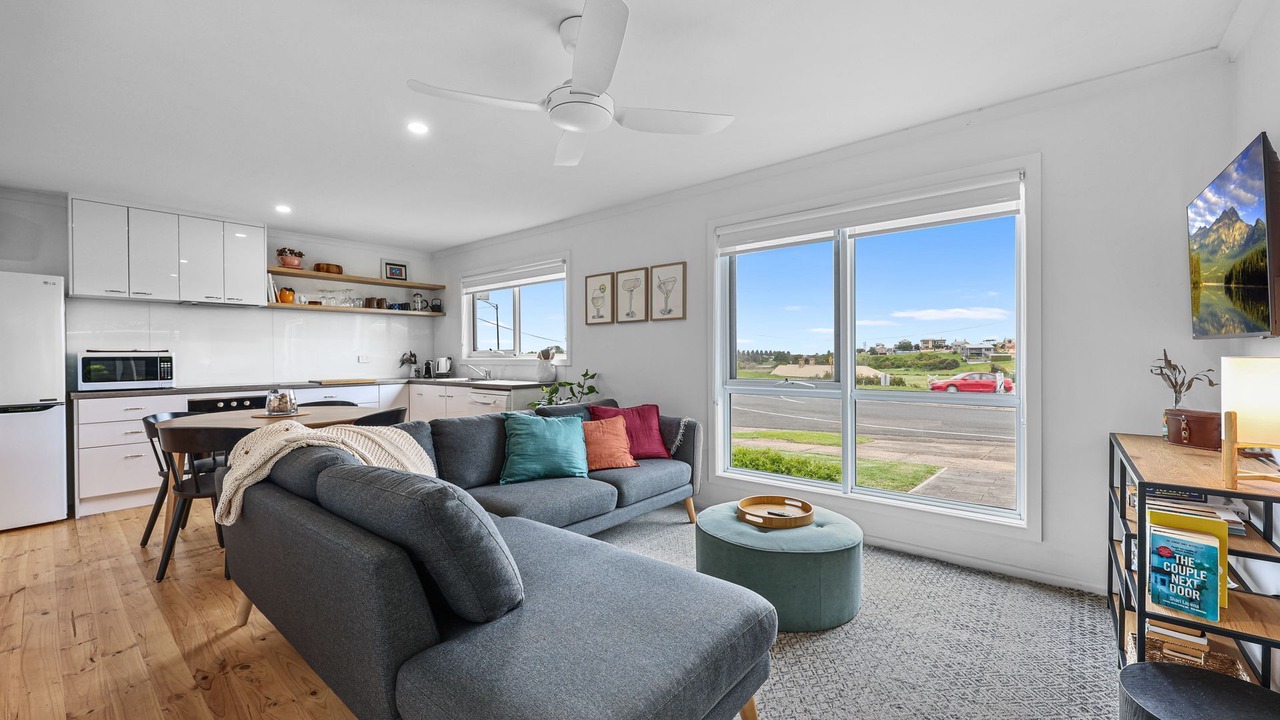 Photo of Livingroom in Warrnambool