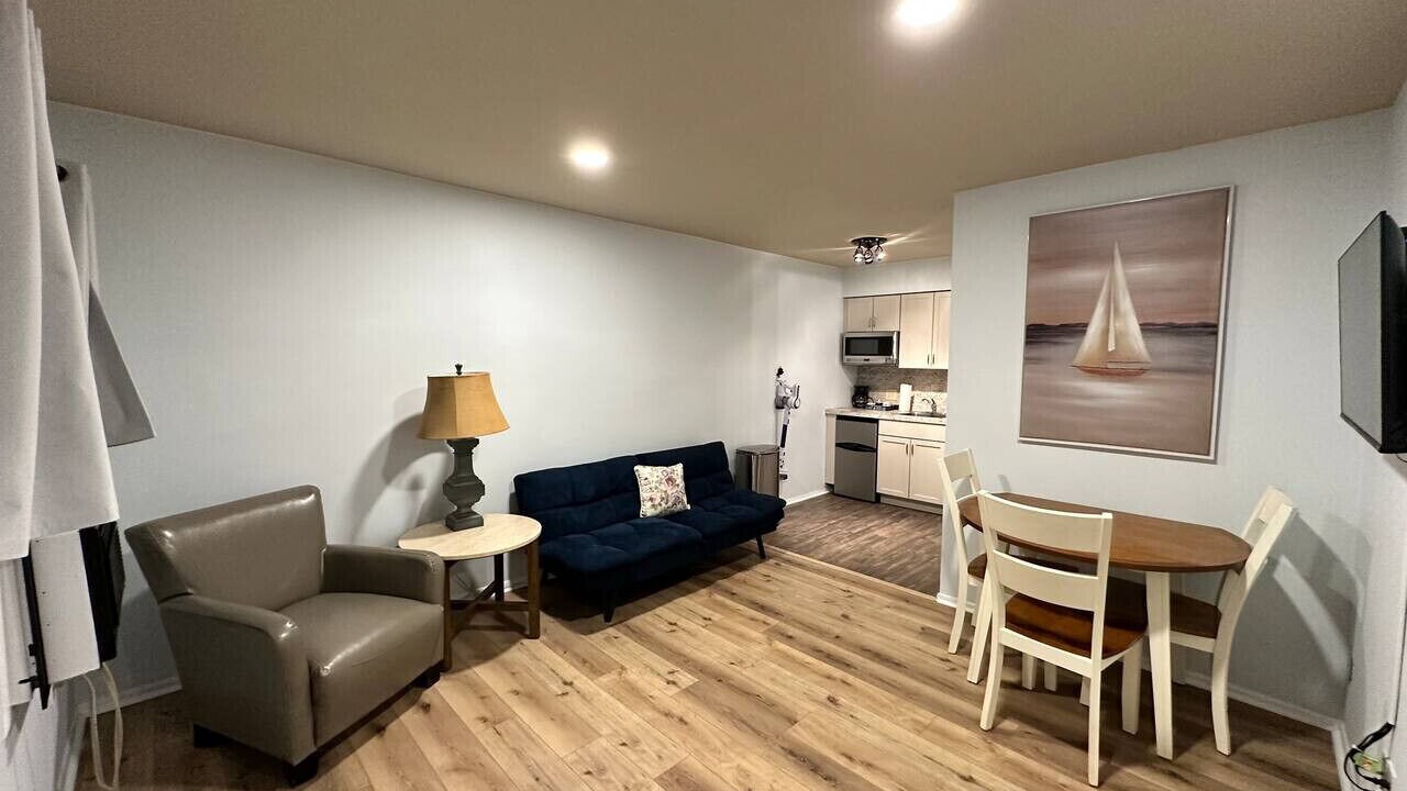 Photo of Livingroom in Lexington