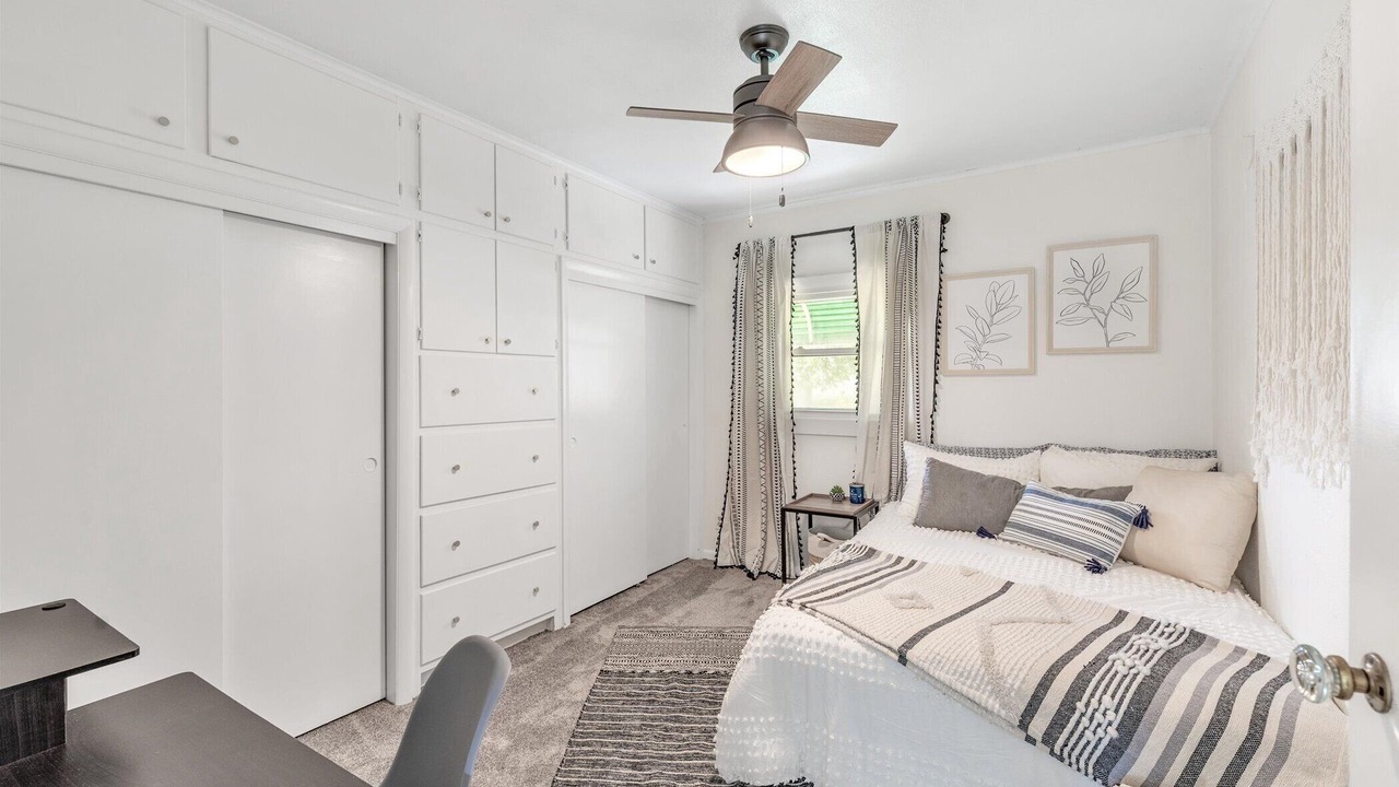 Photo of Bedroom in Perrysburg