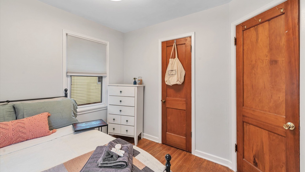 Photo of Bedroom in Toledo