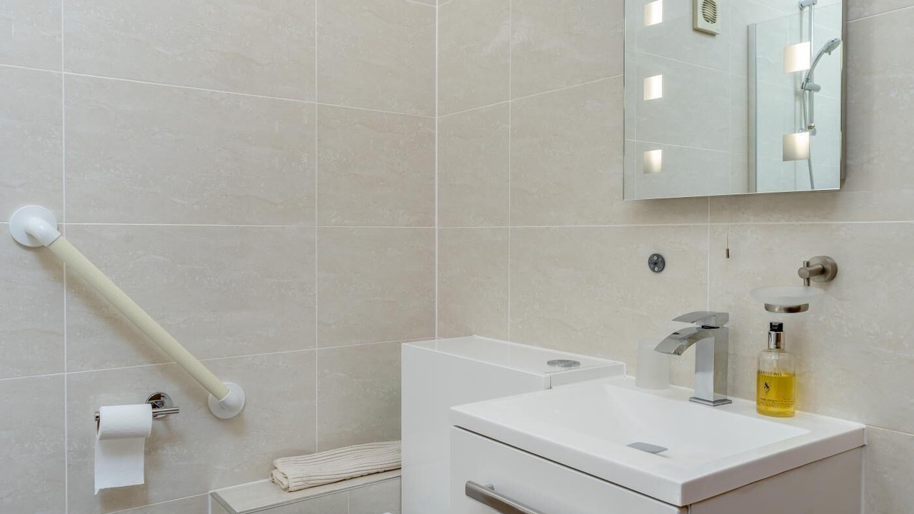 Photo of Bathroom in Monmouth