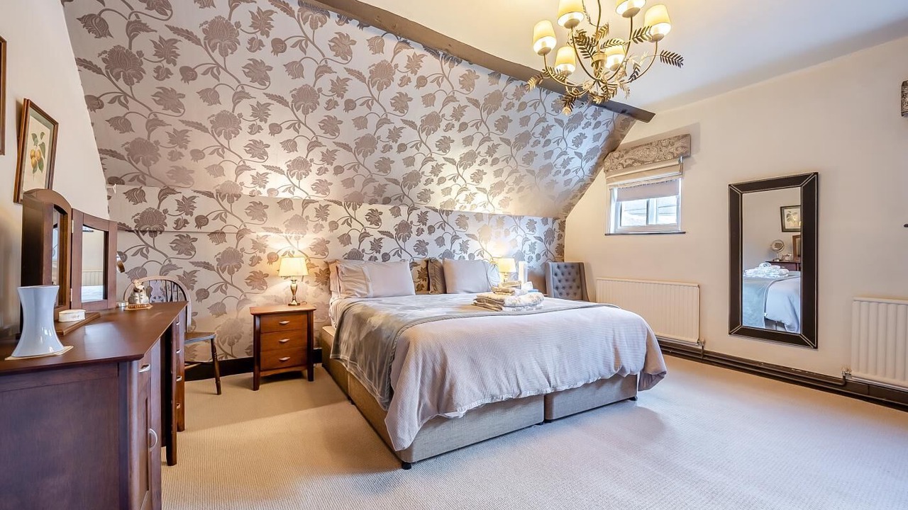 Photo of Bedroom in Alcester